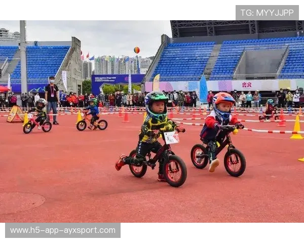 青少年体育参与率上升,家庭体育消费增长明显 青少年体育参与率上升,家庭体育消费增长明显