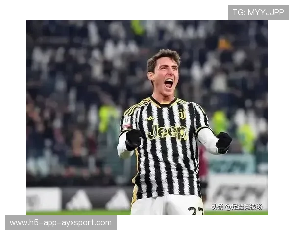 尤文角球战术奏效，都灵夜光辉再现